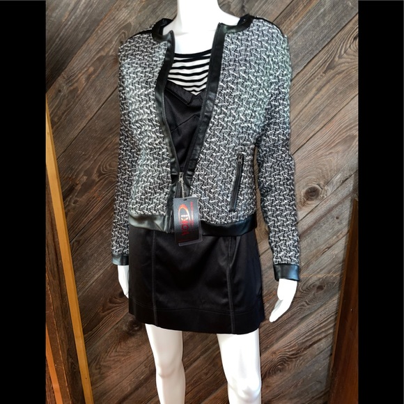 Yoki Tweed Jacket - Picture 2 of 8